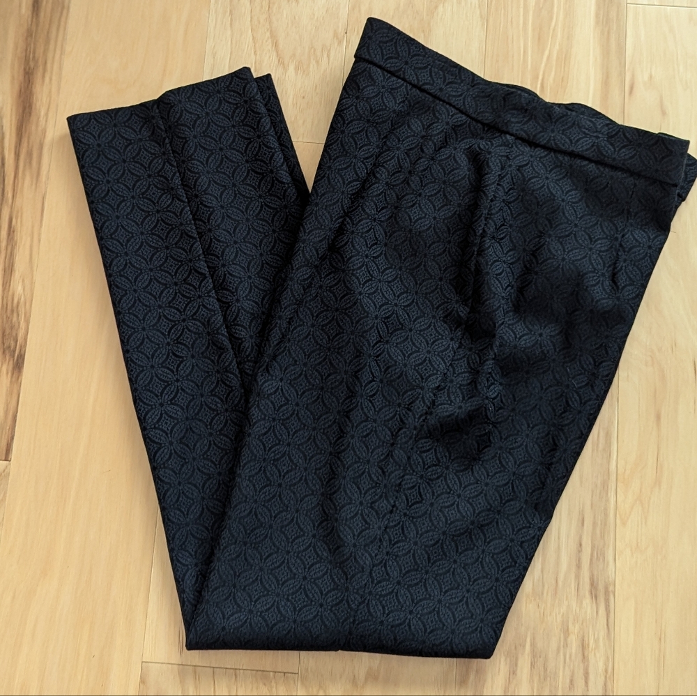 Dana Buchman Black Straight Leg Dress Pants Medium